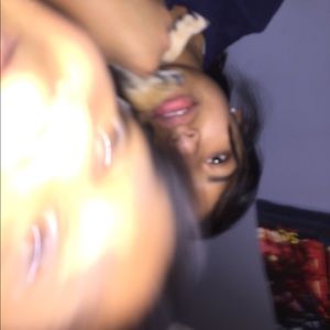 Meet your Posher, Nora